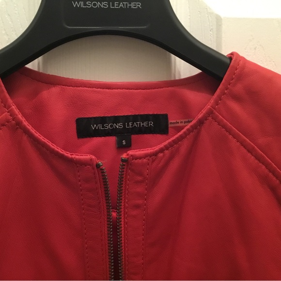 Wilson’s Red Leather Small EUC - Picture 2 of 3